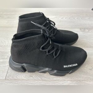 BALENCIAGA - MEN'S SPEED LACE-UP RECYCLED KNIT SNEAKER